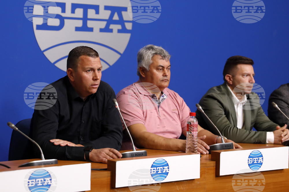 Национален пресклуб на БТА София - Българската асоциация на таксиметровите компании - пресконференция