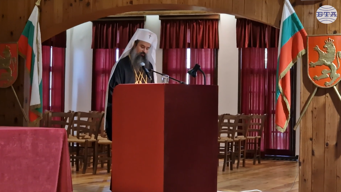 Човешките закони следва да бъдат винаги в хармония с естествения закон и божественото право, каза патриарх Даниил във Велико Търново