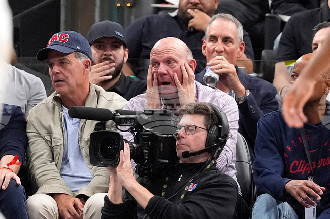 APTOPIX Warriors Clippers Basketball