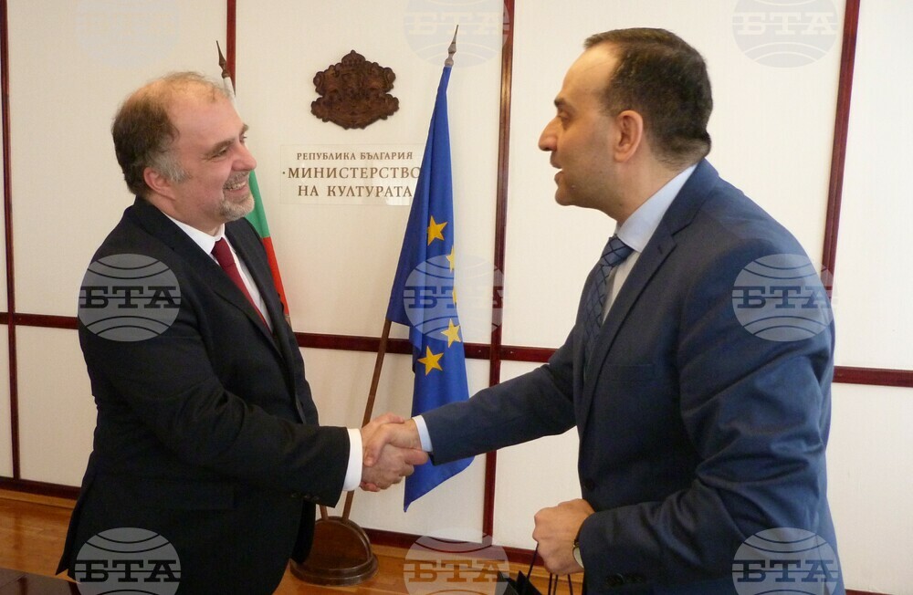 Culture Minister Todorov Meets with Azerbaijan Ambassador Huseynov