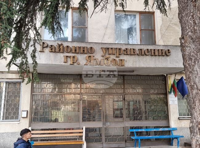 За поредна кражба на пари от автомобил съобщи полицията в Ямбол