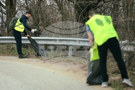 Кампания за почистване на природен парк „Витоша“