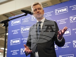 Божурище - Дистрибуционен център на „Юск" (JYSK) - първа копка - Флеминг Стендер