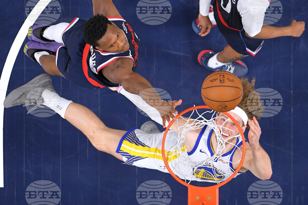 APTOPIX Warriors Clippers Basketball