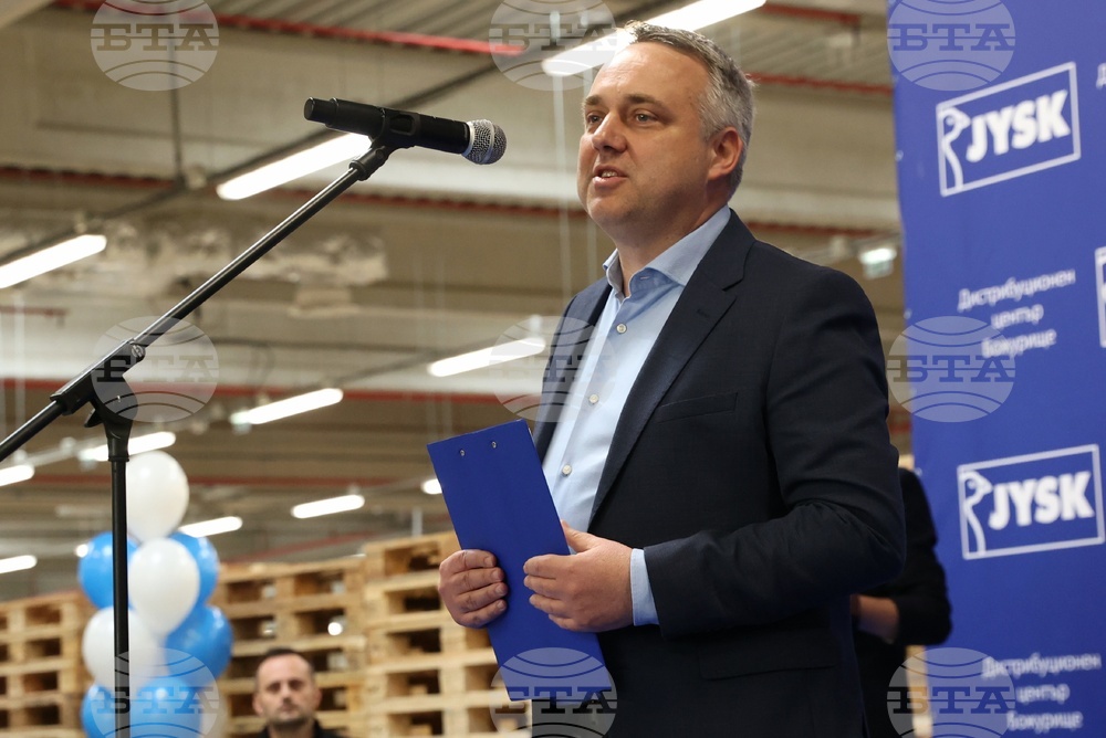 Божурище - Дистрибуционен център на „Юск" (JYSK) - първа копка - Венцислав Чавдаров