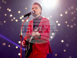 Графа представя е„Картина“, а книгата „Графа Live“ излиза във видео формат, снимка – „Монте мюзик“