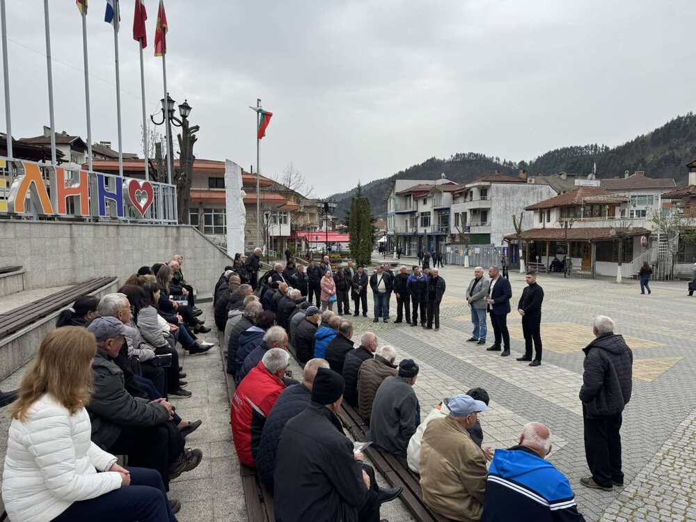 Страхът отстъпва в Неделино, хората вече говорят открито за проблемите си, заяви водачът на „Прогресивна България“ в Смолян Петър Стойчев