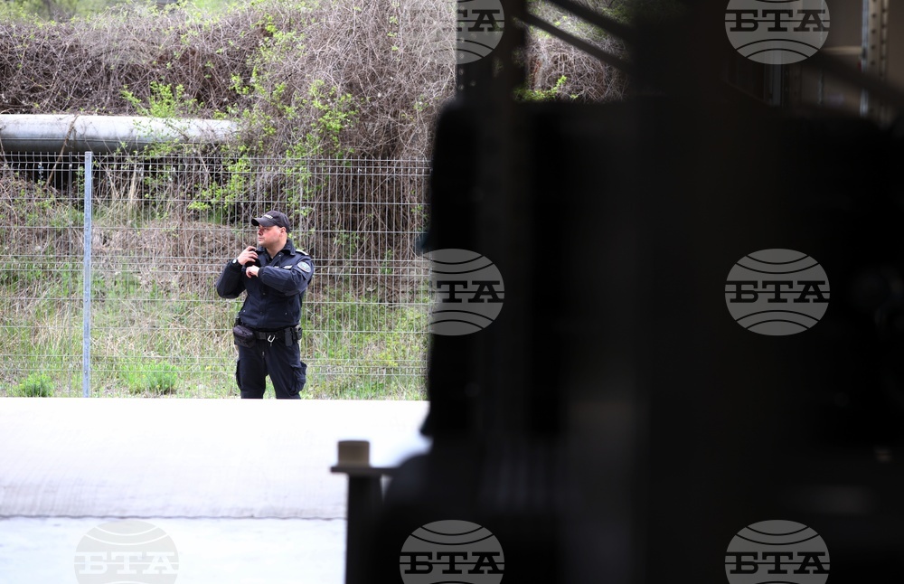 Парламентарни избори - склад - машини