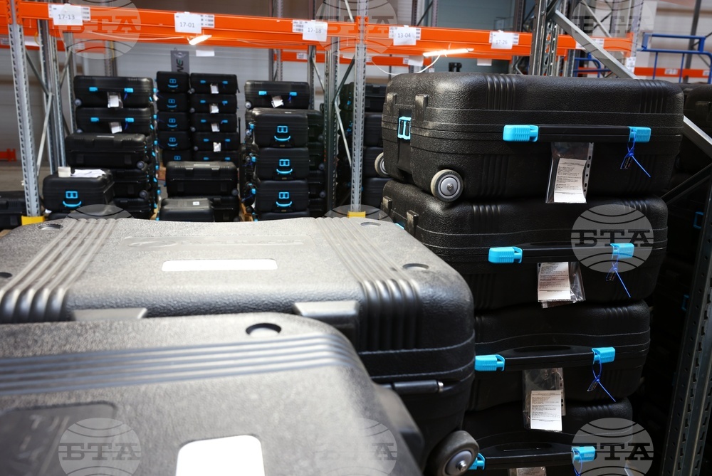 Парламентарни избори - склад - машини