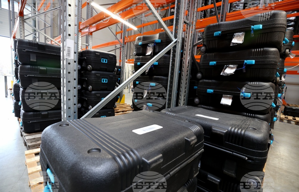 Парламентарни избори - склад - машини