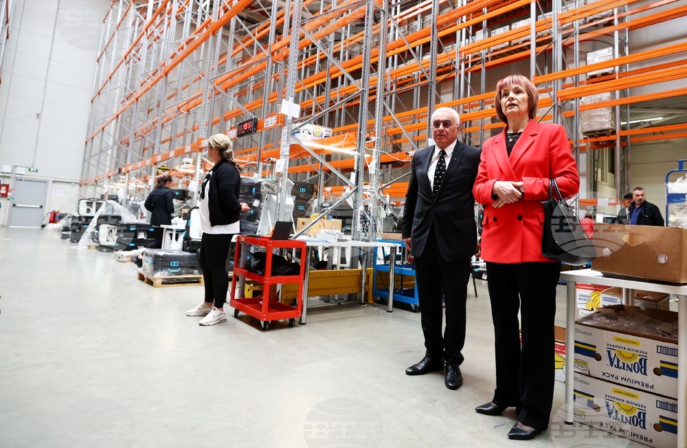 Парламентарни избори - склад - машини