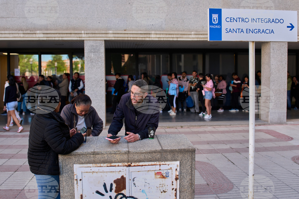 Spain Migrations Amnesty