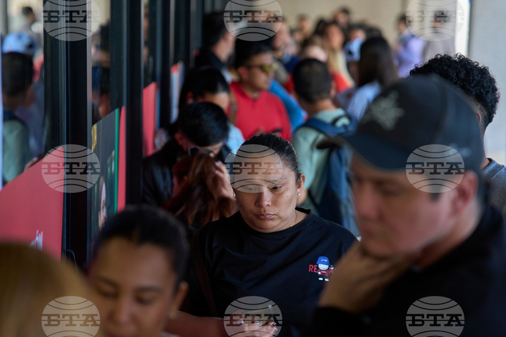 Spain Migrations Amnesty