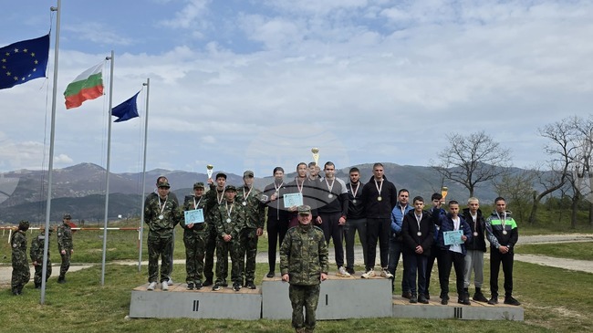 Ученици от Казанлък, Габрово и Павел баня взеха участие в състезанието „Млад рейнджър“ на казанлъшкия учебен полигон „Тюлбе“ 