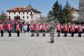 Враца - гвардейски отряд - връчване на знаме