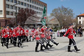 Враца - гвардейски отряд - връчване на знаме