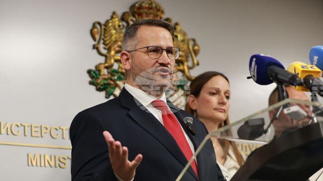 За конкретни разчети, които да комуникираме с ЕК, трябва да имаме поглед към финансовата рамка на всяка част от земеделския сектор, смята министър Христанов