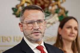 Ирина Щонова - Иван Христанов - среща с представители на сектор „Растениевъдство“
