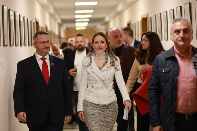 Думите, които чухме днес, бяха три - горива, енергия и ликвидност, каза след среща с представители на сектор „Растениевъдство“ министър Щонова