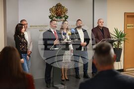 Ирина Щонова - Иван Христанов - среща с представители на сектор „Растениевъдство“