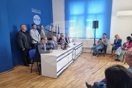 Национален пресклуб на БТА в Русе - Асоциация на дунавските общини „Дунав“ - обработка срещу комари