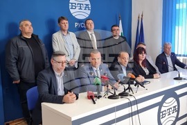 Национален пресклуб на БТА в Русе - Асоциация на дунавските общини „Дунав“ - обработка срещу комари