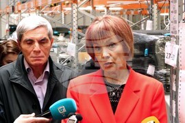 Парламентарни избори - склад - машини