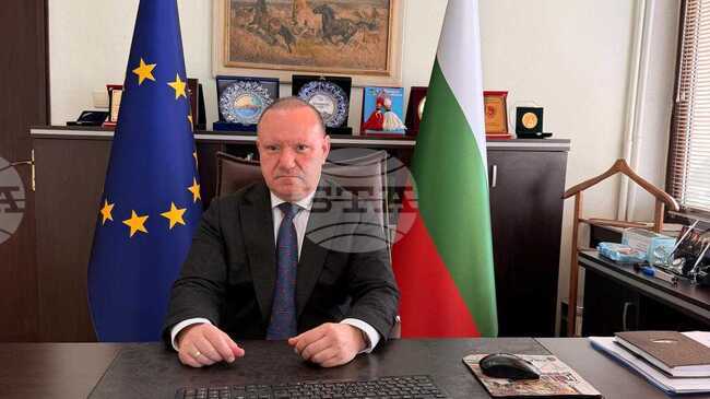 В района на Истанбул ще бъдат разкрити 7 секции за вота на 19 април, също толкова ще има и в района на Бурса, съобщи генералният консул в Истанбул Васил Вълчев