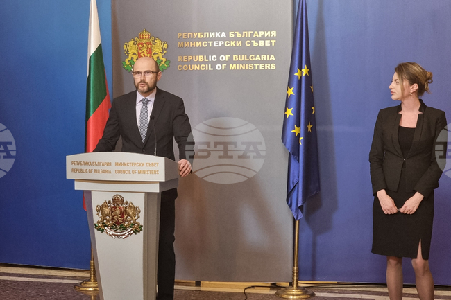 Виждаме пълно мълчание от прокуратурата за наказателното производство за смърт на пешеходна пътека, заяви служебният вицепремиер Янкулов