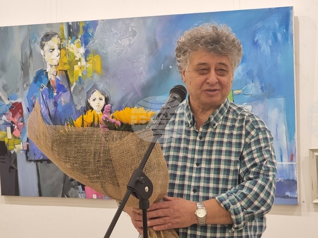 Художникът Валентин Асенов – Хъкъла представя изложба живопис със 72 творби в Плевен