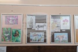 Самоков - Общинска библиотека - изложба на детски рисунки