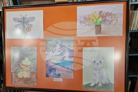 Самоков - Общинска библиотека - изложба на детски рисунки
