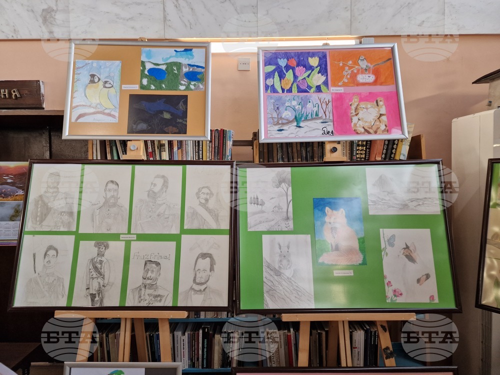 Самоков - Общинска библиотека - изложба на детски рисунки