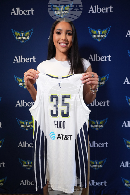 Wings Fudd Basketball