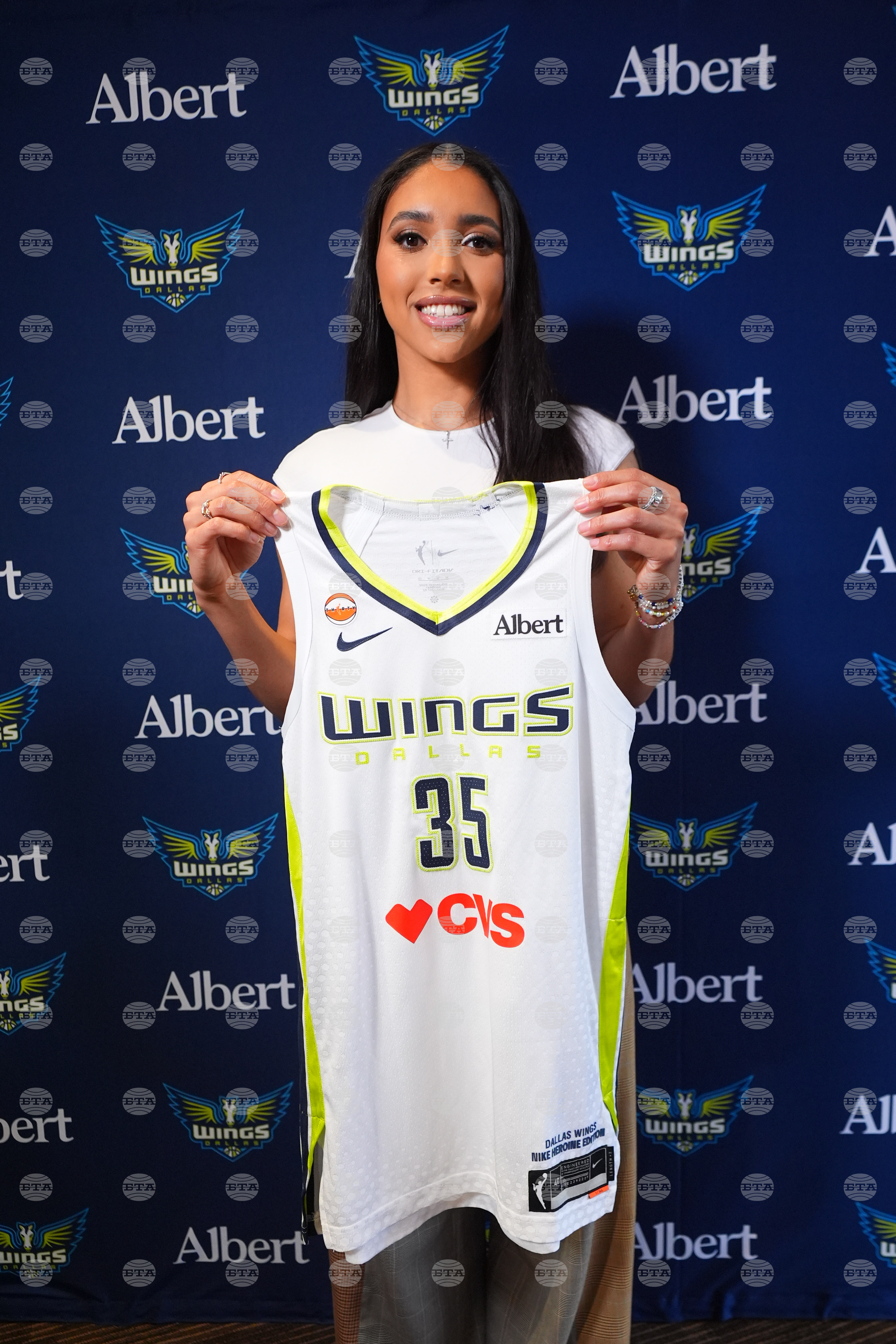 Wings Fudd Basketball