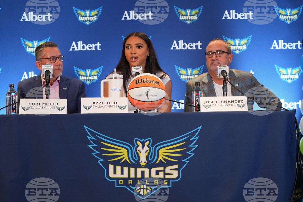 Wings Fudd Basketball