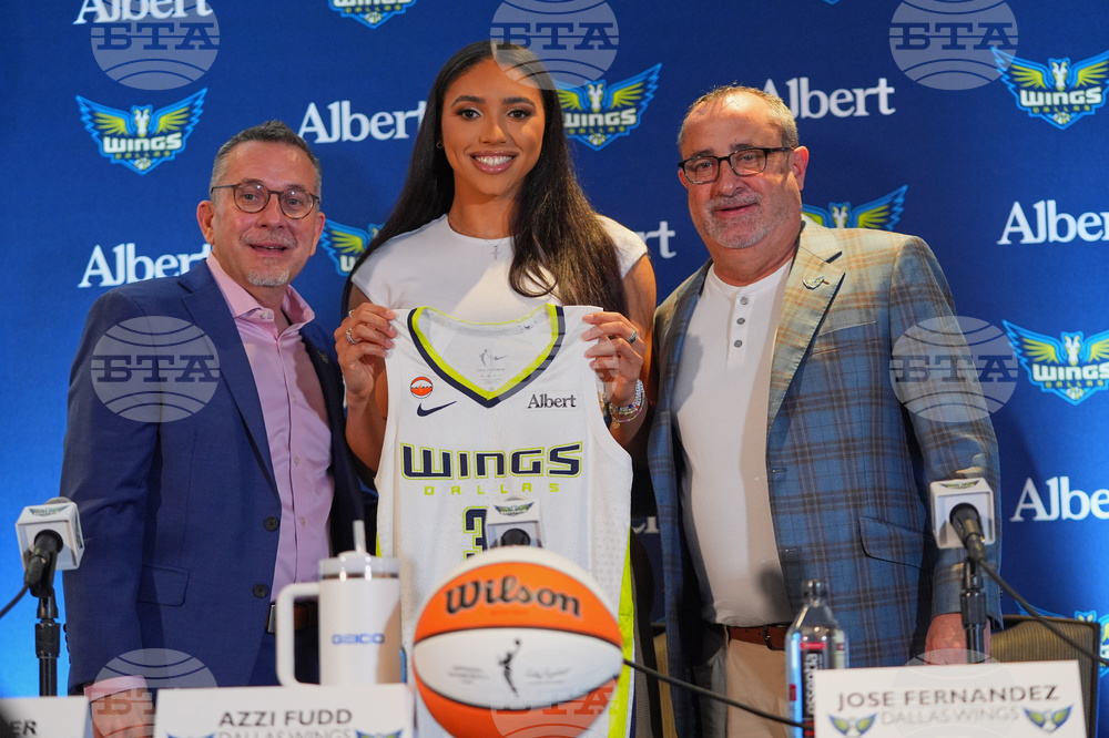 Wings Fudd Basketball