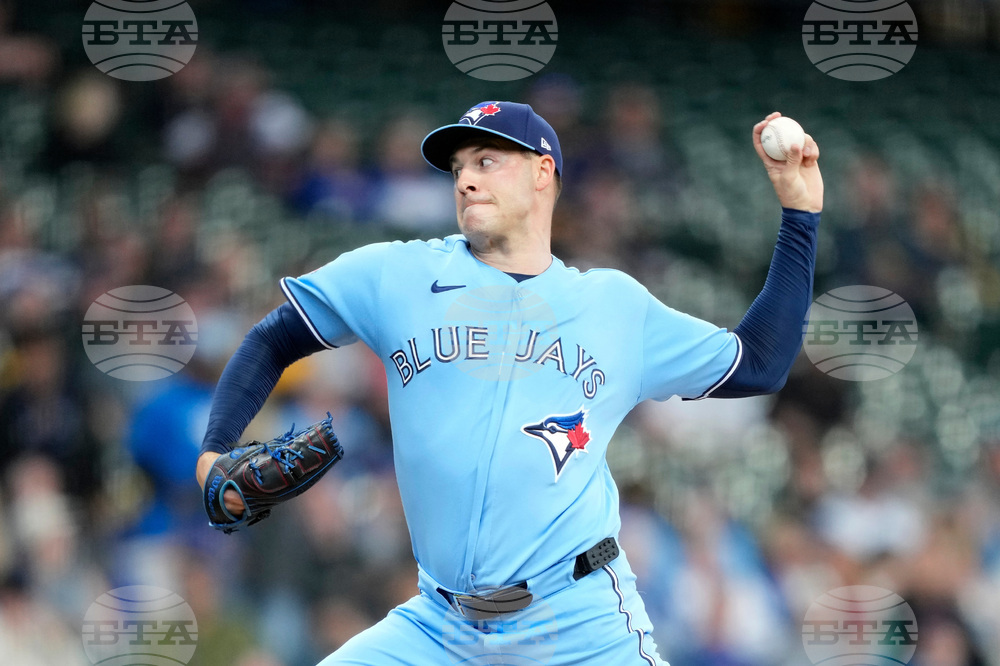 Blue Jays Brewers Baseball