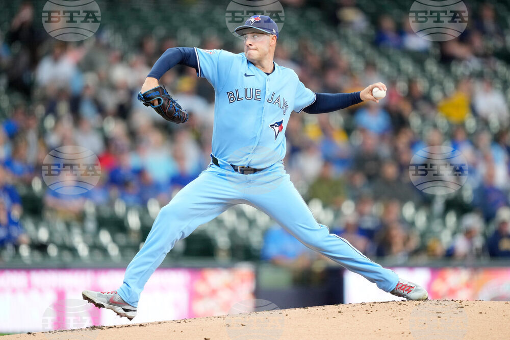 Blue Jays Brewers Baseball