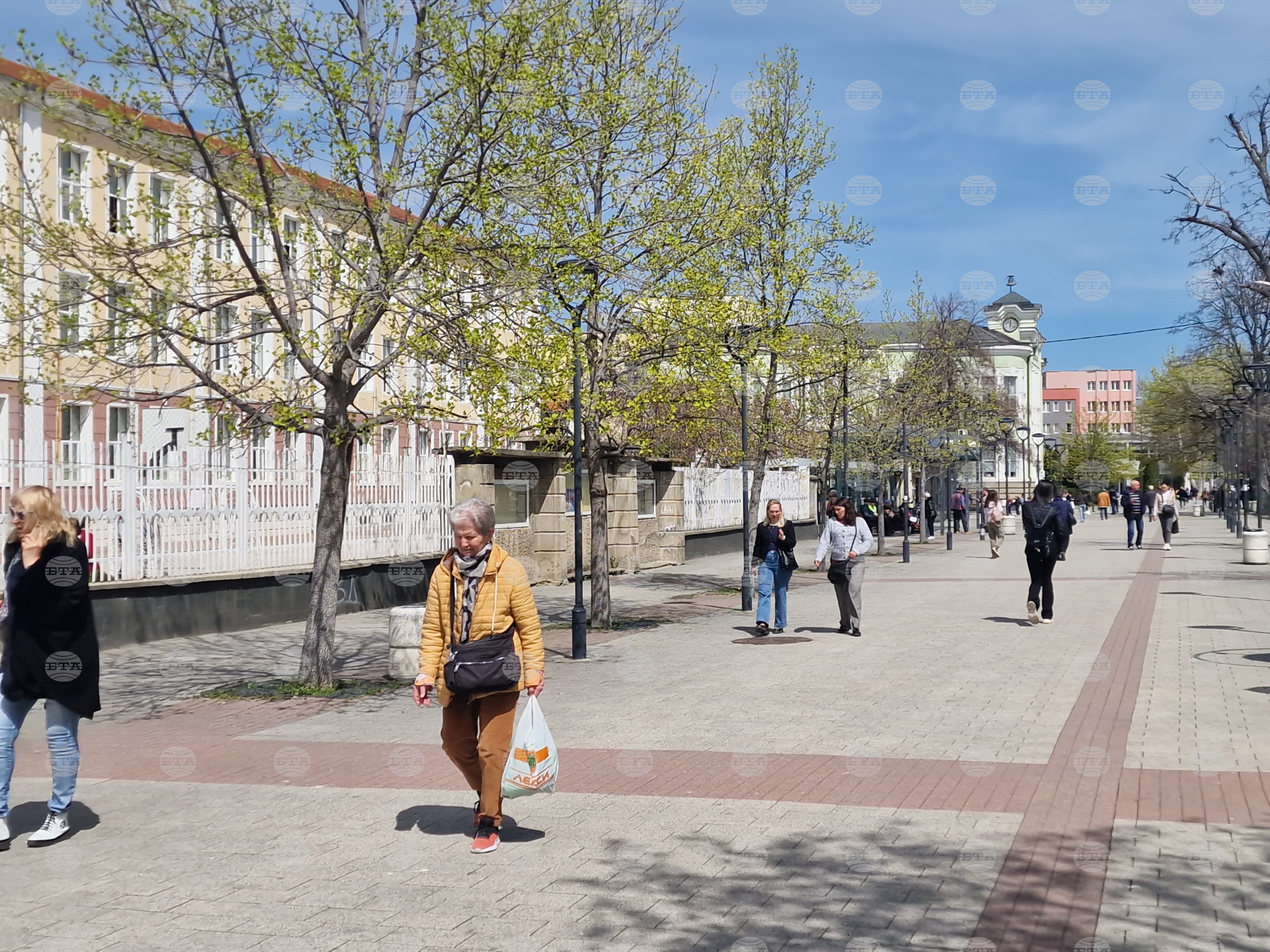 Медицински специалисти и инженери са сред търсените кадри в област Търговище