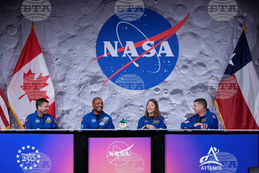 NASA Artemis Moonshot