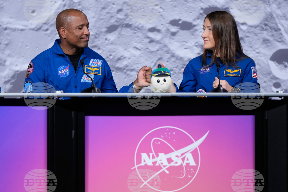 NASA Artemis Moonshot