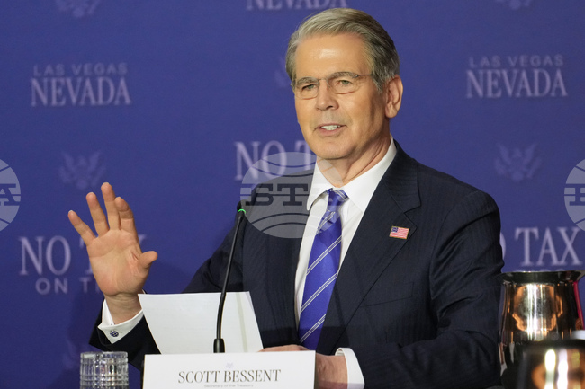 Министърът на финансите на САЩ заяви, че американската блокада взема на прицел основните източници на приходи на Иран