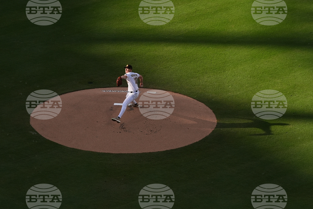 Mariners Padres Baseball