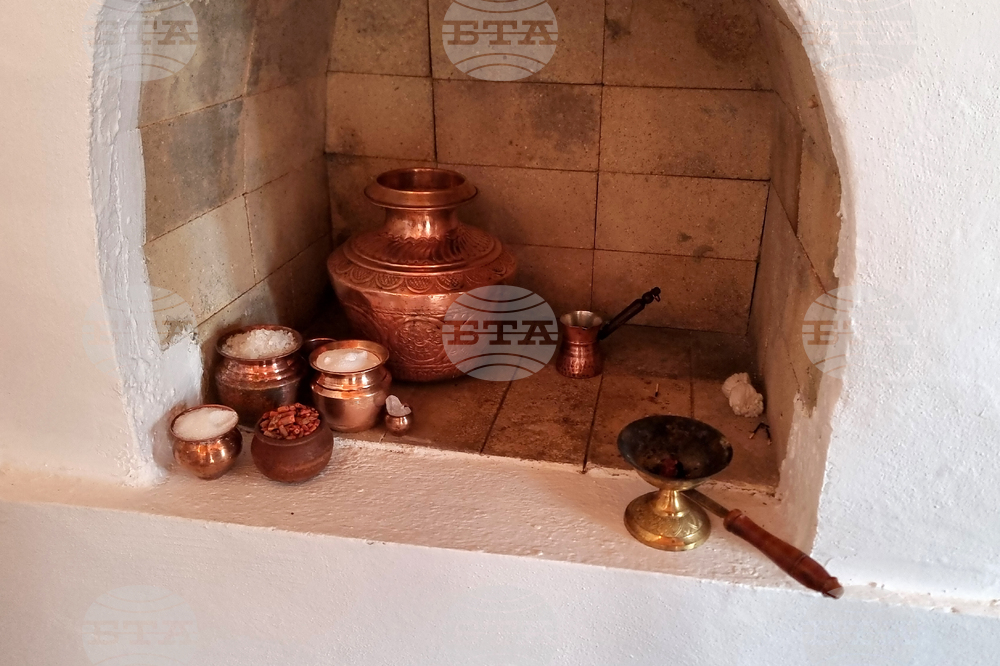 Балчик - Културен център „Двореца“ - шивалня