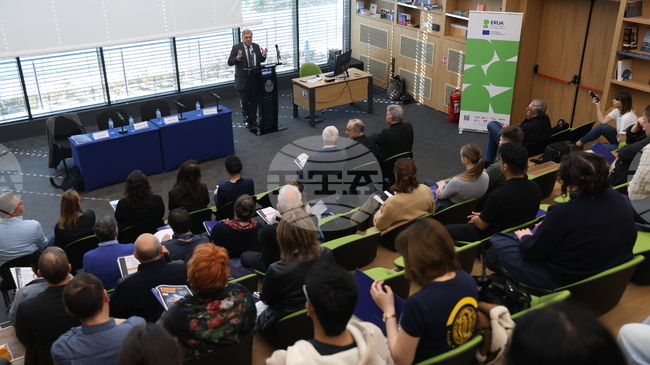 Чернобил е много дълбока травма, каза министър Юлиян Попов на международна конференция 