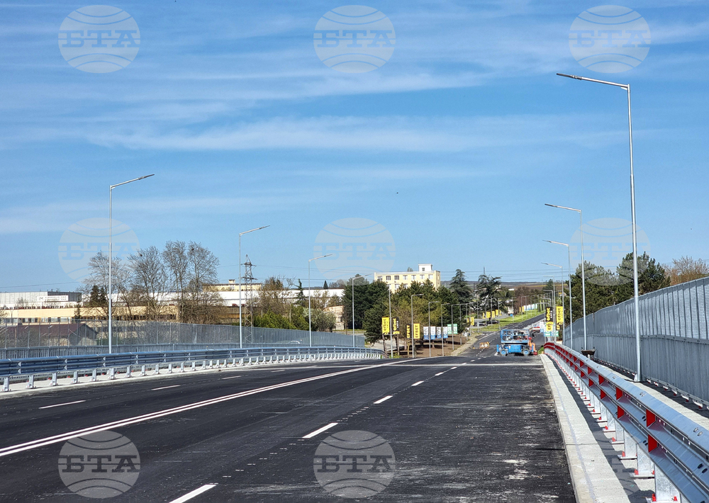 Ямбол - надлез - отворен за движение