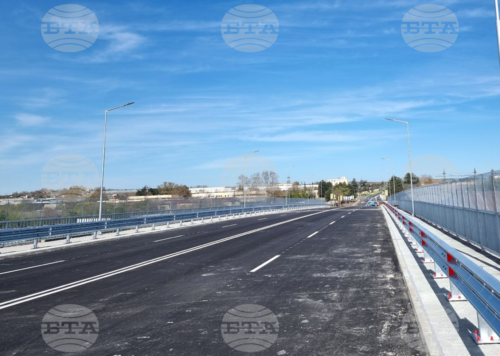 Ямбол - надлез - отворен за движение