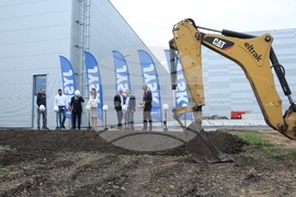 Божурище - Дистрибуционен център на „Юск" (JYSK) - първа копка