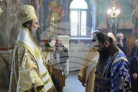 Храм „Св. Богородица - Живоприемни източник“ - Патриарх Даниил - литургия